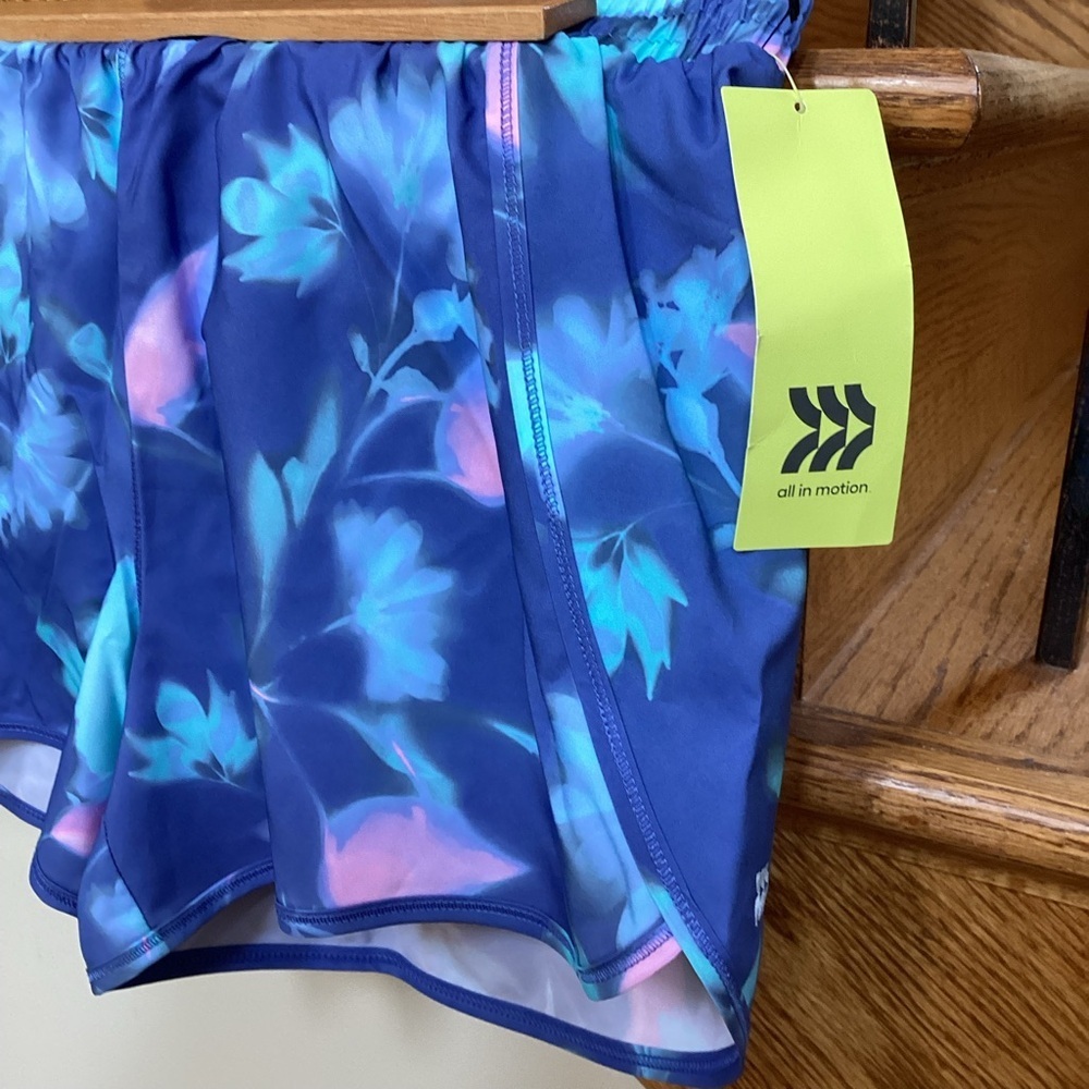 All in Motion GIRLS Blue Floral Athletic Shorts, lined. NWT, XXL(18) - Picture 2 of 7
